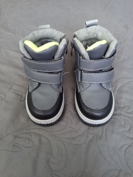 Хайтопи дитячі утеплені від том. м 22 р