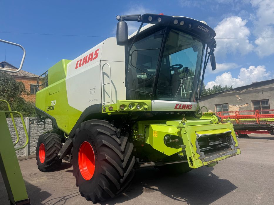 Продам комбайн Claas Lexion 750 2013 року