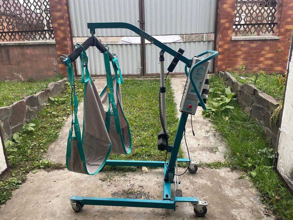 Електричний підйомник для пацієнтів AKS Foldy/150 кг/ Догляд і купання