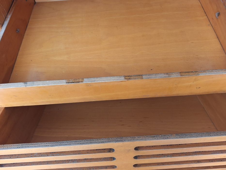 Expositor para venda de pão