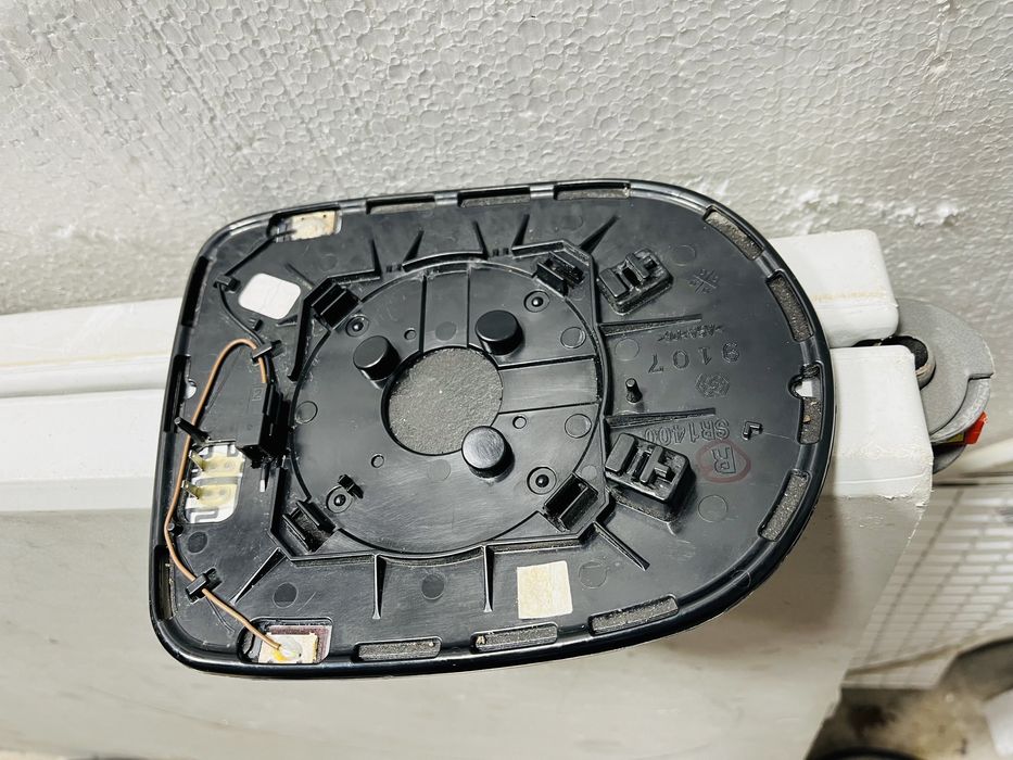 Зекральный элемент вкладыш зеркала Lexus RX 2012 BSM затемнение USA EU