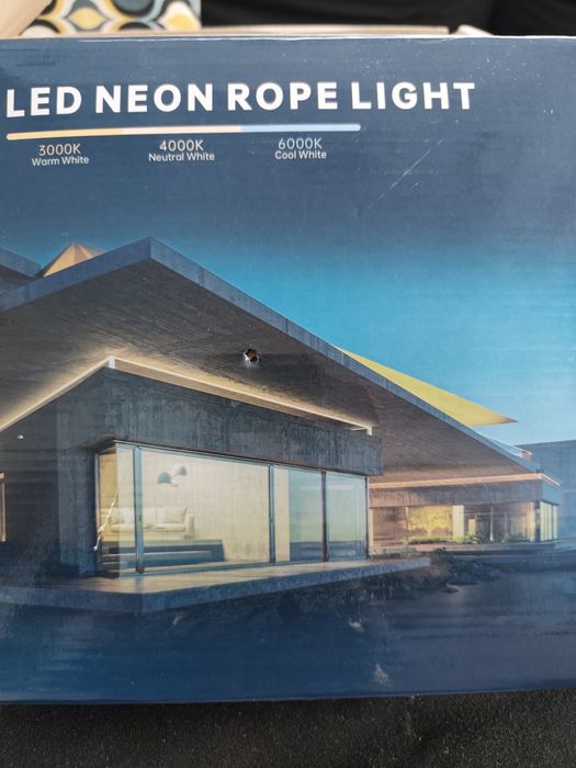 LED zewnętrzny, trzy barwy światła