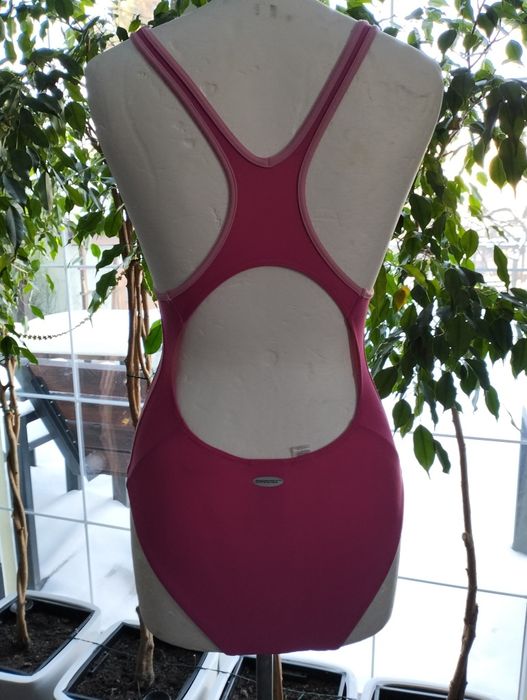 Jednocześciowy strój kąpielowy Adidas r. 140