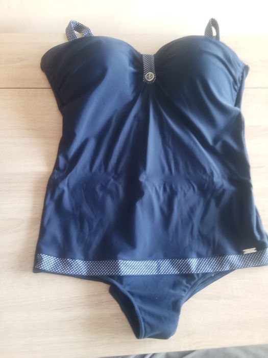 Strój kąpielowy jednoczęściowy 48 D granatowy Collection Europe Princessa 1