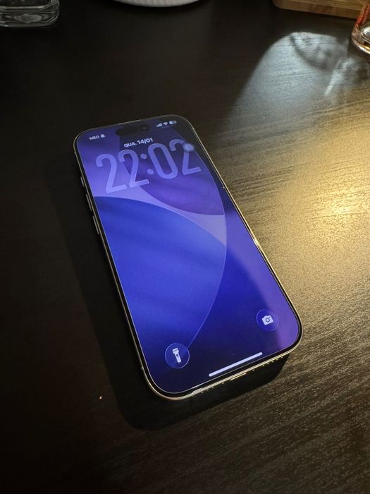 Iphone 16 Pro - Apple