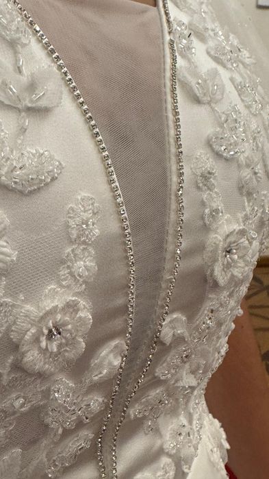 Suknia ślubna plus size