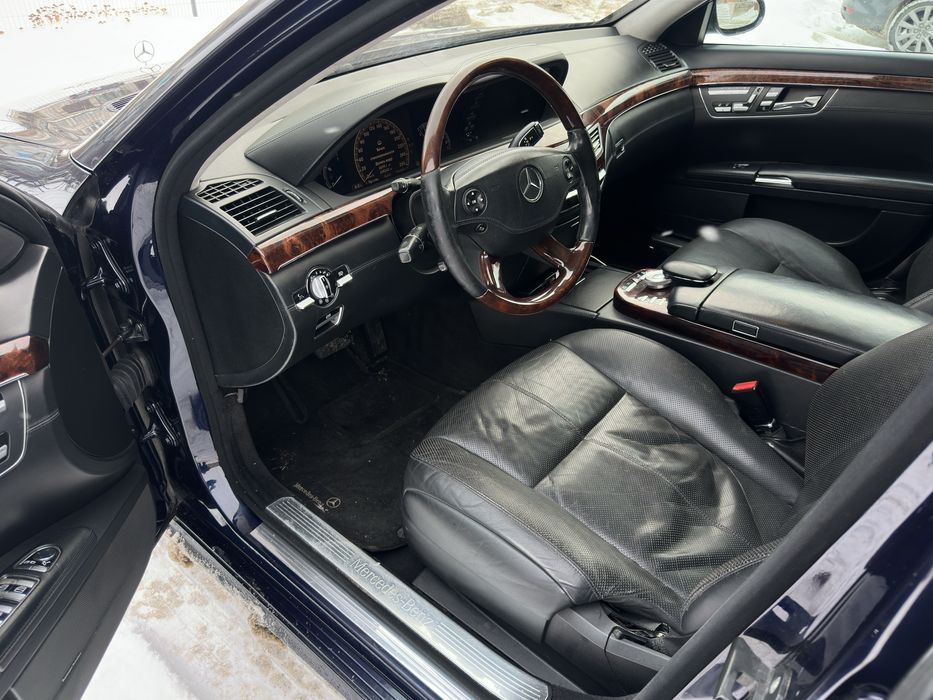 Продам Mercedes w221