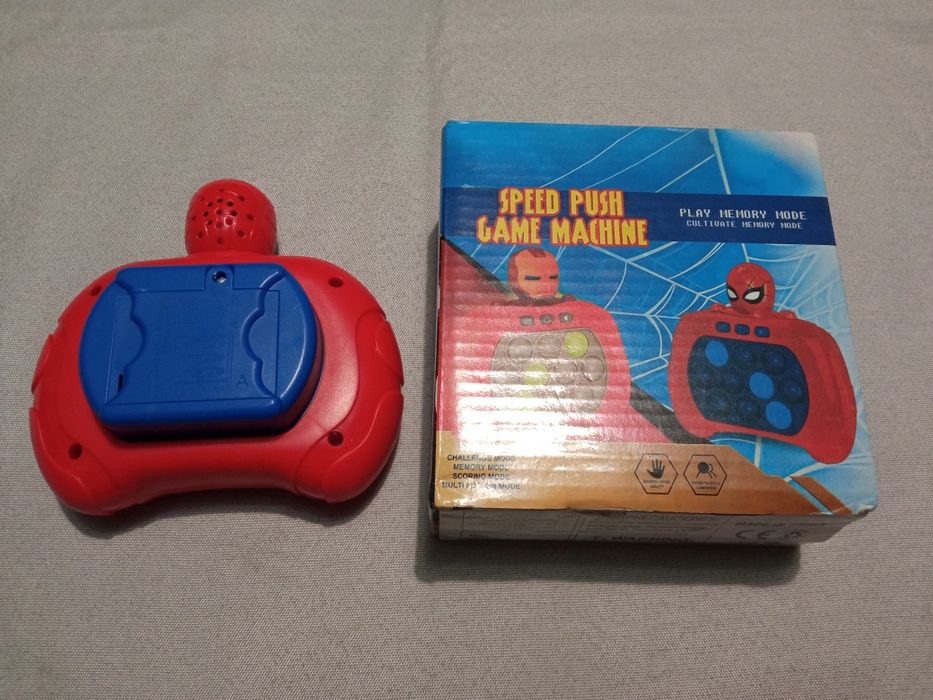 Gra zręcznościowa - speed push game machine - Spiderman