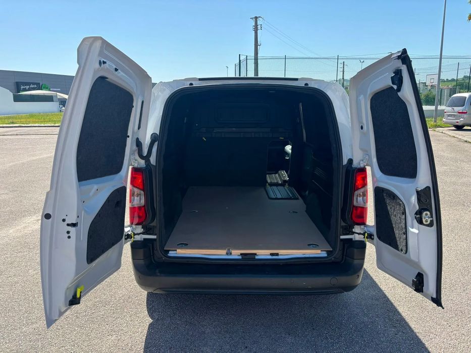 Opel Combo 1.5 CDTi 102hp L2H2 ENJOY - Air Conditioning - VAT Deductible