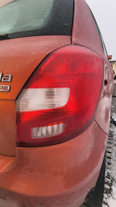 Skoda Fabia II 04-14 lampa tył prawa