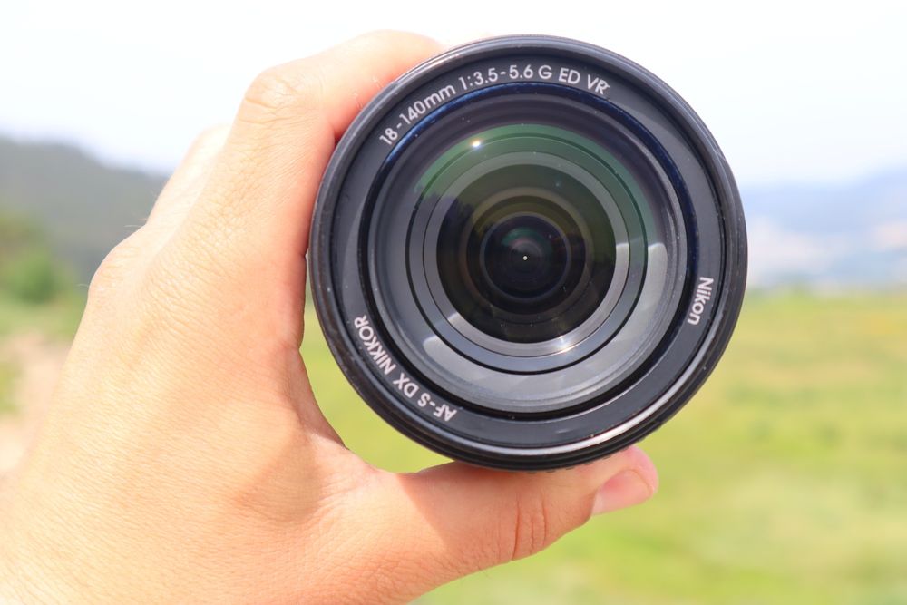 Nikon AF-S DX Nikkor 18-140 mm f/3.5-5.6G ED VR