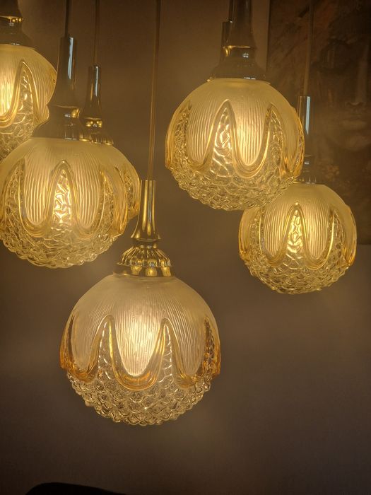 Żylandor kryształowe piękne kule.