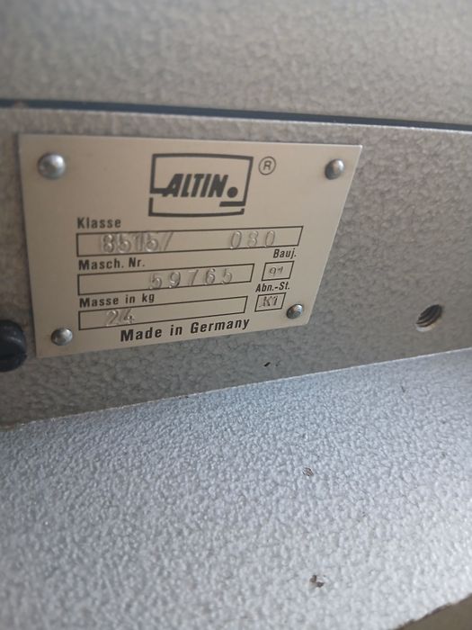 Оверлок Altin 8515 на три нитки