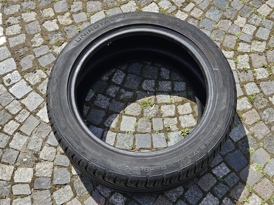 4x Opony letnie 235 45 R17 Uniroyal Rain Sport jak nowe