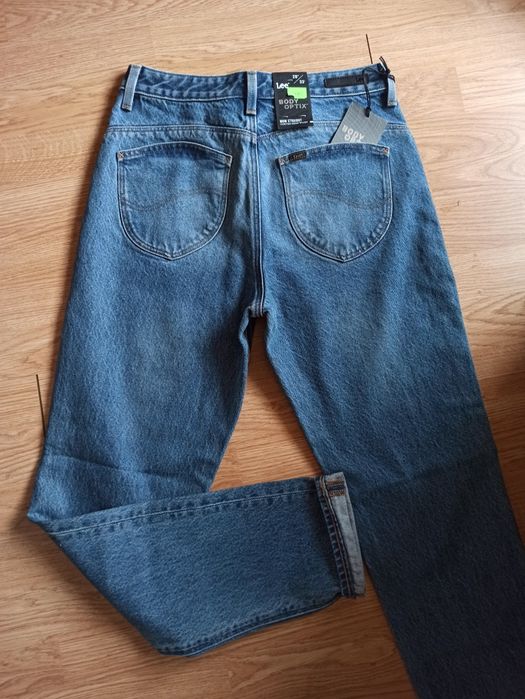Jeansy Lee z wysokim stanem, nowe z metką