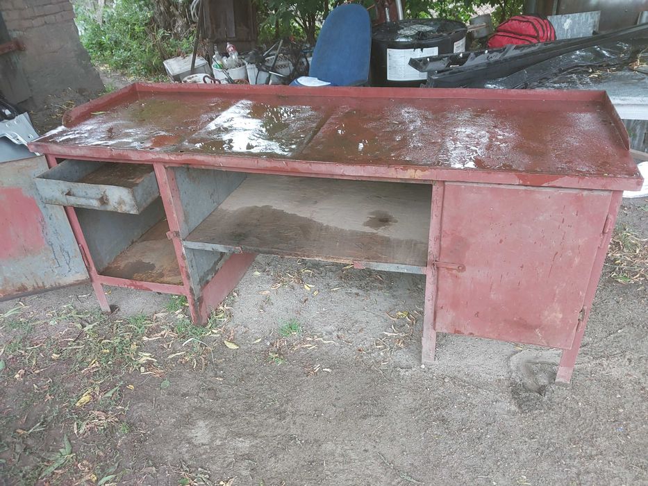Stół warsztatowy, ciężki,  solidny