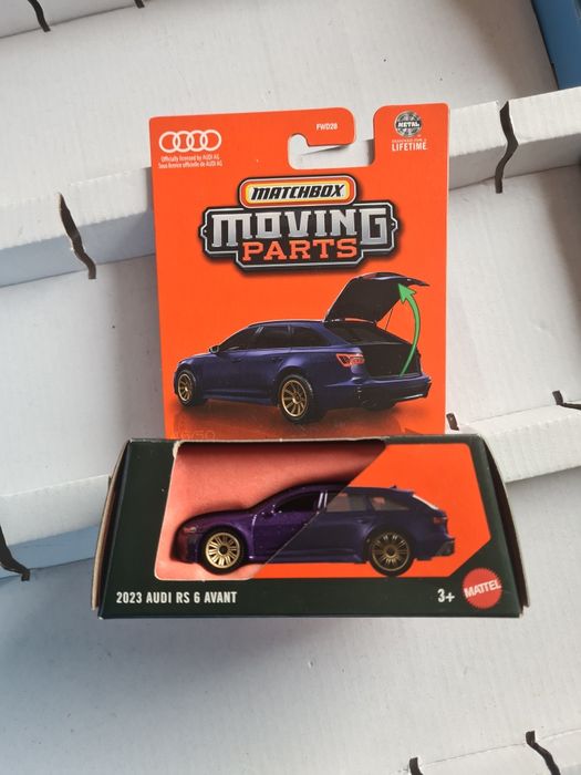 Autko matchbox audi rs6 avant