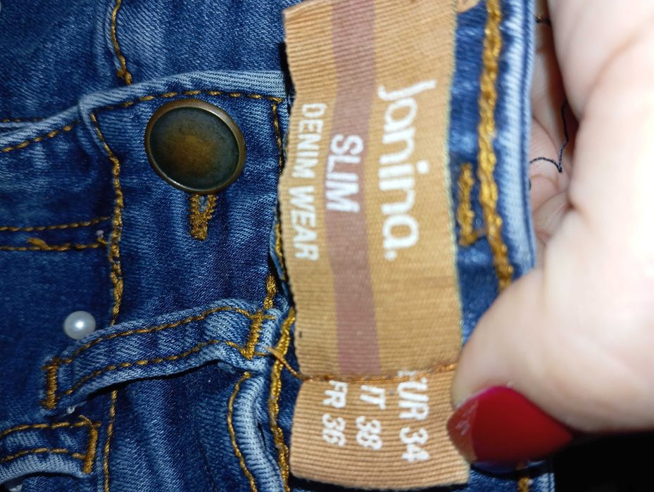 Spodnie jeans damskie