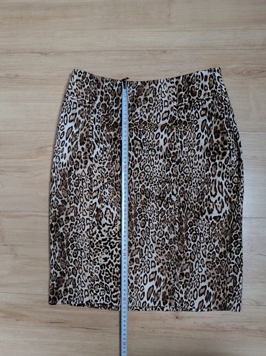 Spódnica leopard NEW YORK & COMPANY – rozm. 4 / EUR 36 – elegancka, stretch