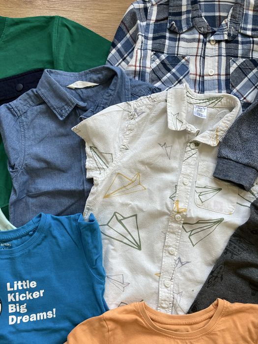 Zestaw ubrań r. 110/116