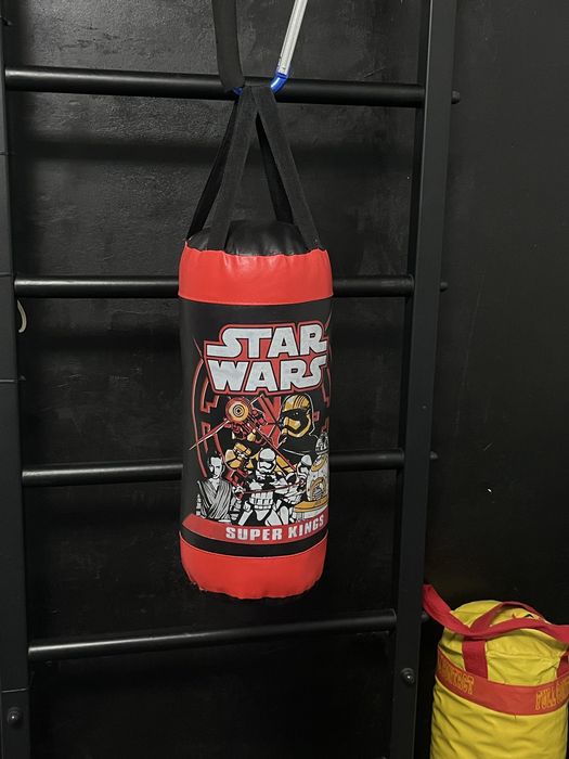 Боксерська груша для дітей