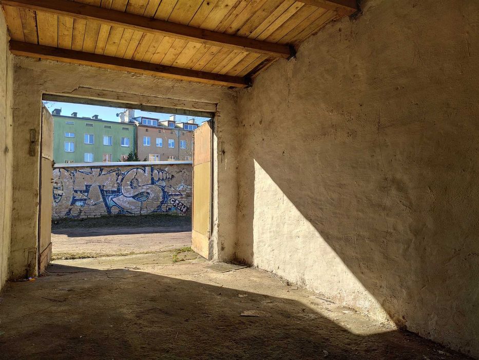 Wynajem Garażu 16 m2, ul. Dąbrowszczaków