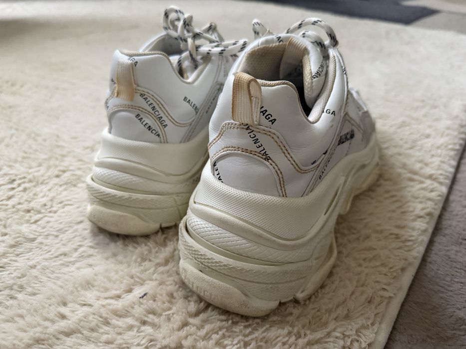 Balenciaga Triple S Allover Logo białe r. 39