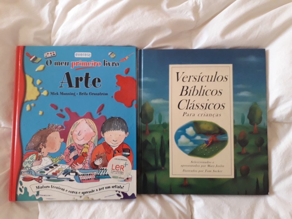 Livros infantis em capa dura