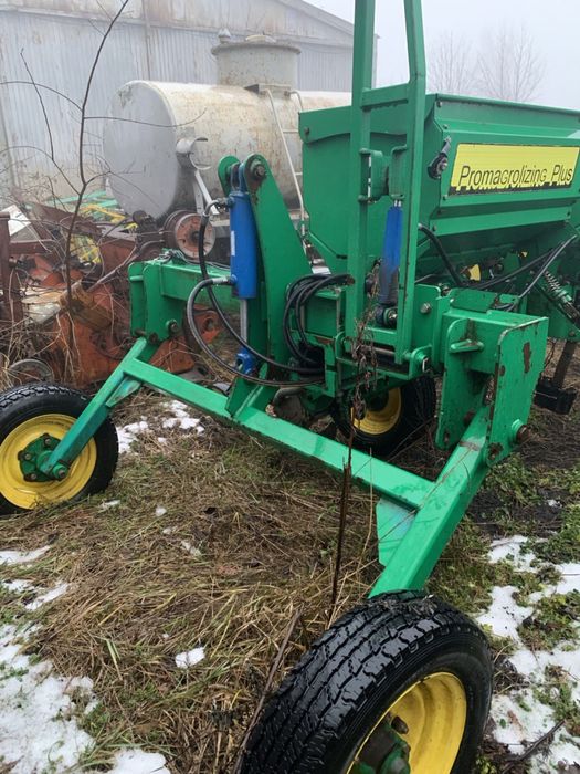 Сеялка комбинированная Harvest-560