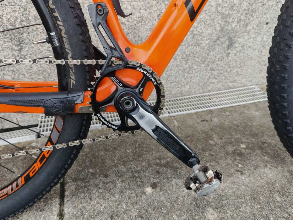 Bicicleta BTT Lapierre  Quadro em carbono