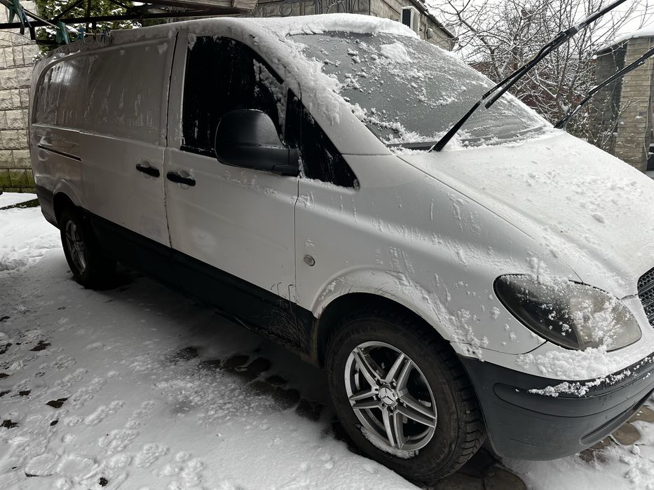 Продам мерседес бенц Вито