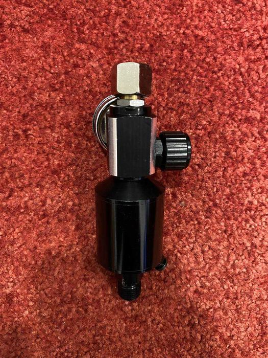 Фільтр для очищення повітря з редуктором для фарбопульта (манометр)