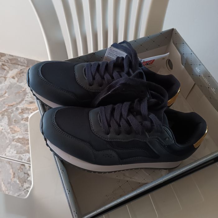 Buty damskie rozmiar 38 wkładka 25,5 cm