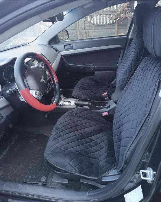 Автомобіль Mitsubishi Lancer X