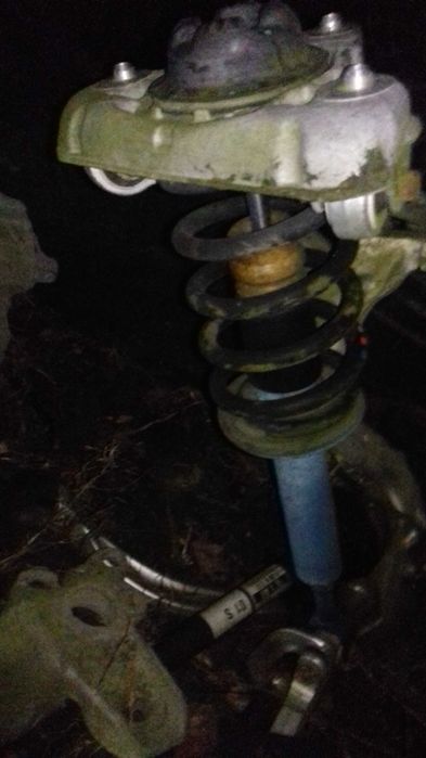 wahacz zwrotnica amortyzator audi a4 b6 1,9 130km