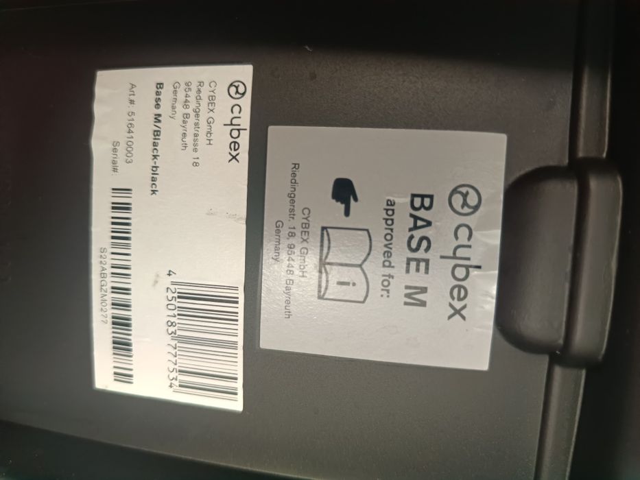 Foteliki cybex od urodzenia do 4 roku życia  plus baza cybex