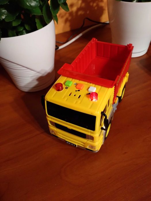 Auto Wywrotka z dźwiękiem