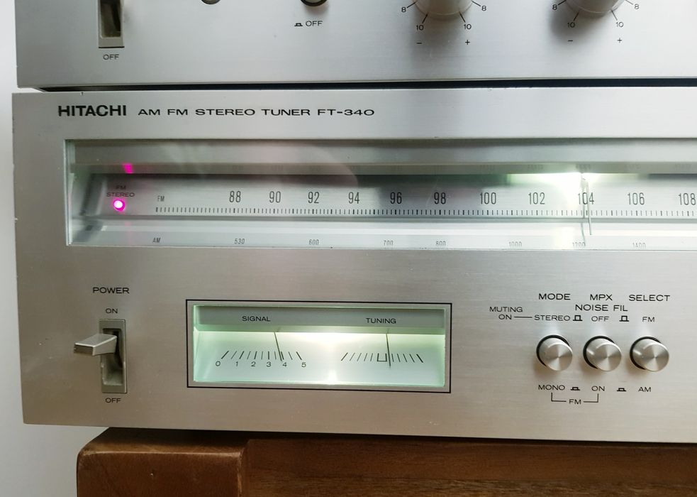 Hitachi HA-330 +FT-340 zestaw wzmacniacz plus tuner