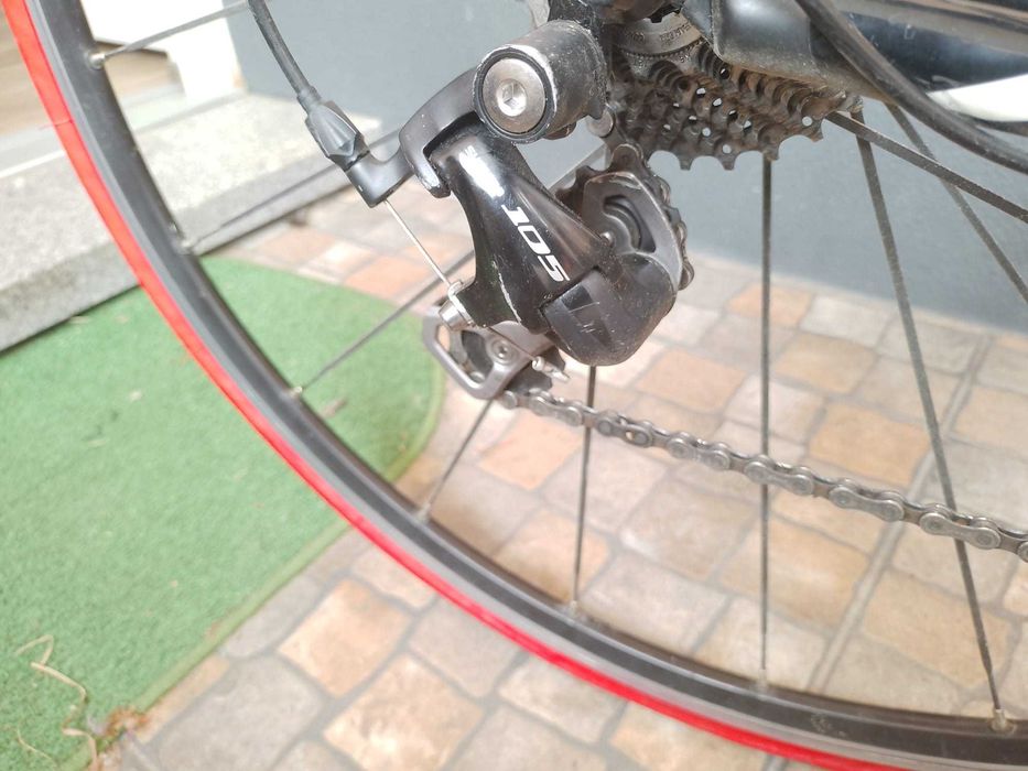 Estrada KTM Carbono