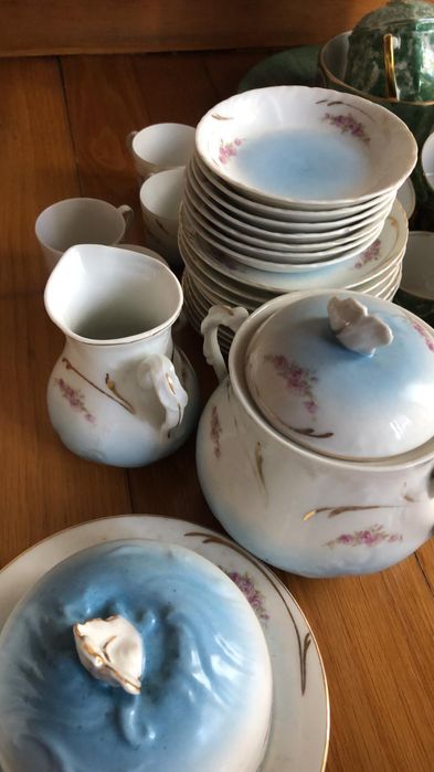 Selling coffee service64751228652418121