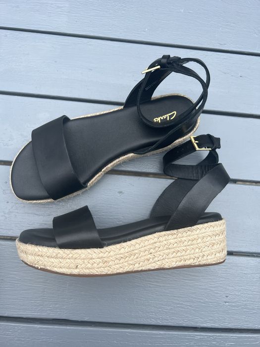 Босоніжки сандалии Clarks шкіра жіночі чорні
