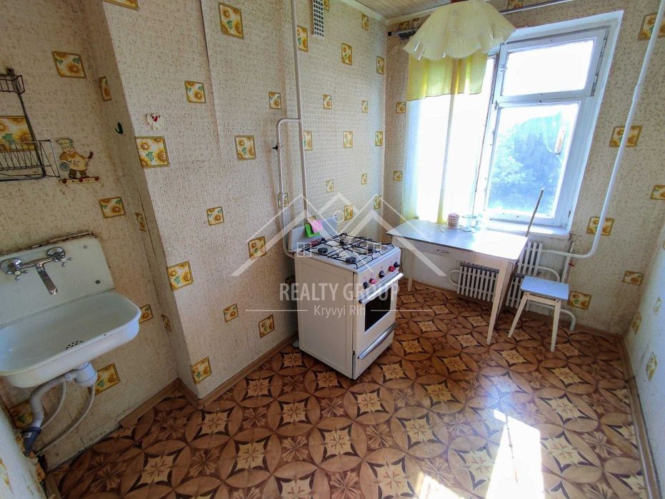 Продаж 2к. квартири на Ювілейній по вул. Покровська