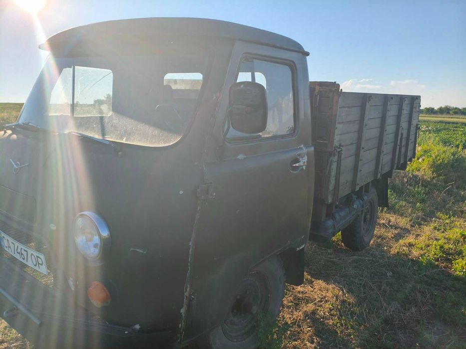 Продам УАЗ  452