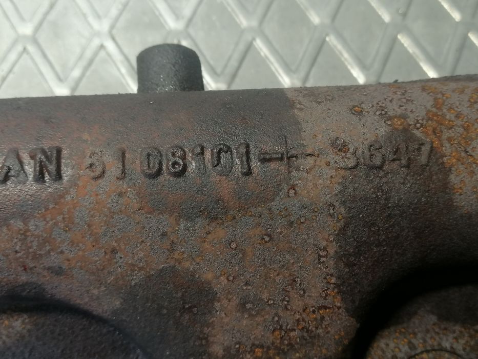 Kolektor wydechowy Man le 12-220