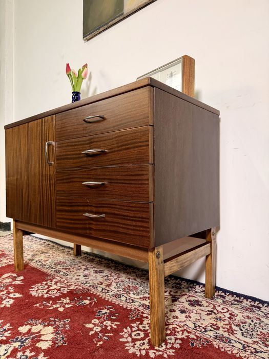 Komoda PRL 80-tka  Kieleckie FM lata 70 machoń mat vintage retro