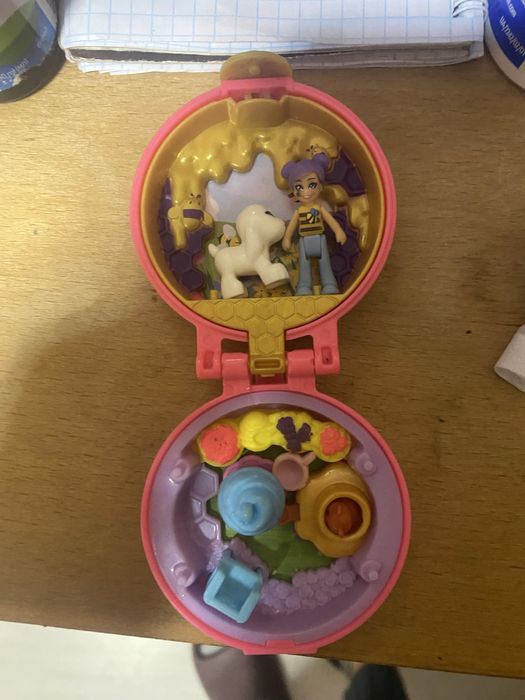 Набір Polly Pocket Розваги на вулиці Крихітний вулик