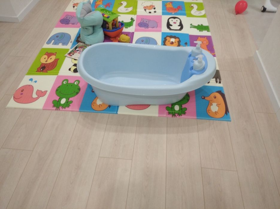 Детская ванночка с термометром babyhood