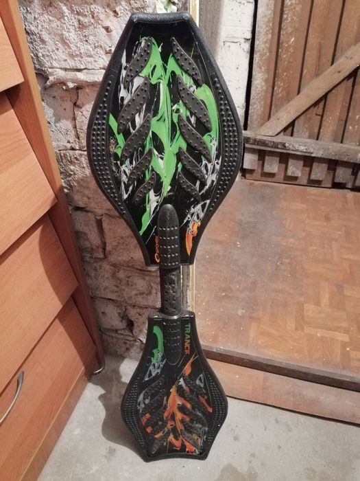 Deskorolka           .