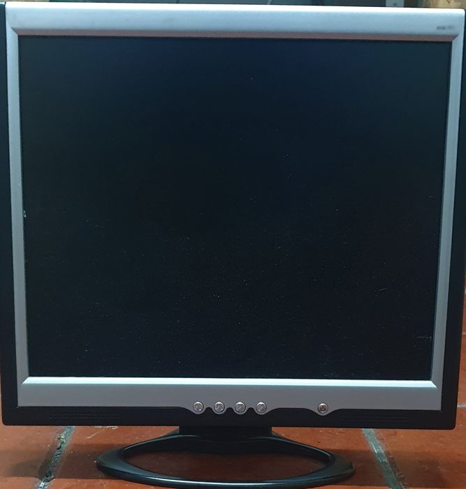 19-inch LCD Monitor64751016645889121