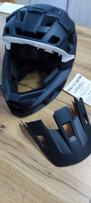 повнолицевий велошолом для МТВ/ендуро/даунхілу/ВМХ зі знімним козирком